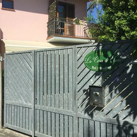 לינה וארוחת בוקר La Casa Di Elsa מרינה די מסה